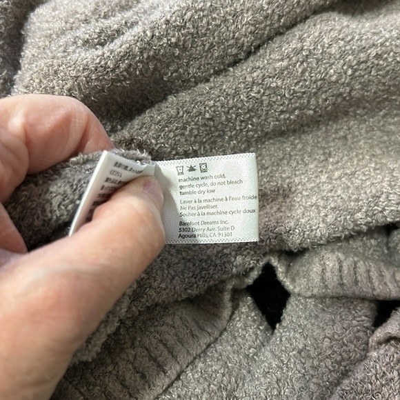 BAREFOOT DREAMS Bamboo Chic Lite Calypso Wrap Cardigan Sweater 436 S/M - Picture 10 of 10